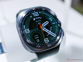 Samsung Galaxy Watch Ultra 2 (resimde gösterilen)