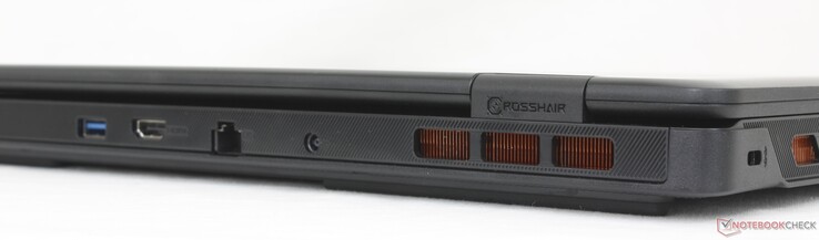 Arka kısım: USB-A 3.2 Gen. 1, HDMI 2.1, RJ-45 (1 Gbps), AC adaptörü