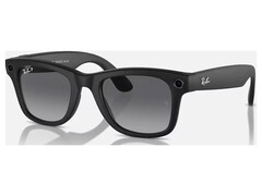 Beyaz arka plan üzerinde önden gösterilen siyah Ray-Ban Meta Gen 2, ön köşelerde kamera ve çekim LED'i