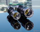 Nitecore'un EDC33 (solda) ve EDC35'i (sağda). (fotoğraf: Andreas Sebayang/Notebookcheck.com)