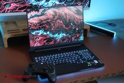 Lenovo Legion 9i incelemesi. Lenovo tarafından sağlanan test cihazı