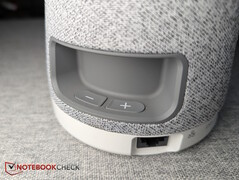 Ses düğmeleri, karşı tarafta başka bir çift ile