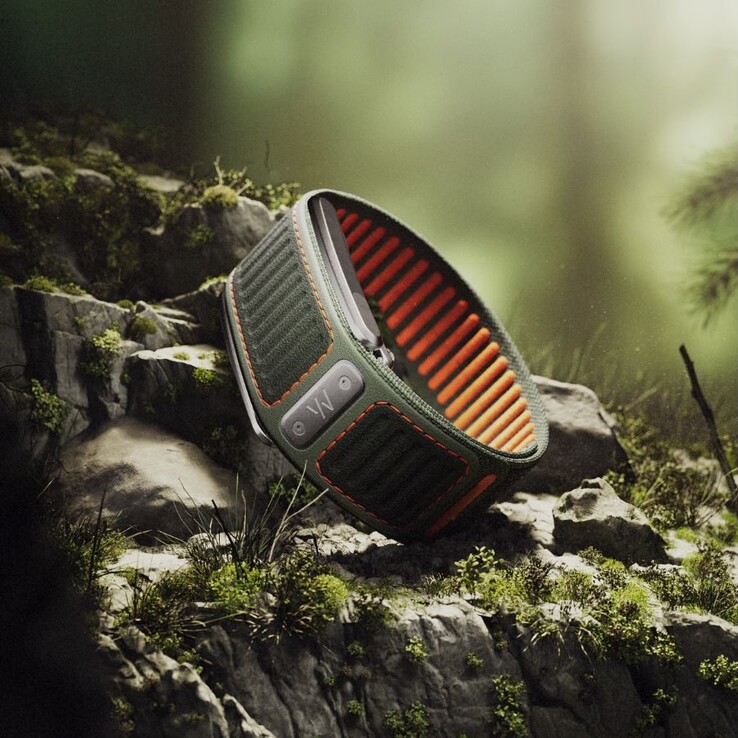 The Whoop Navigator Band Evergreen'de