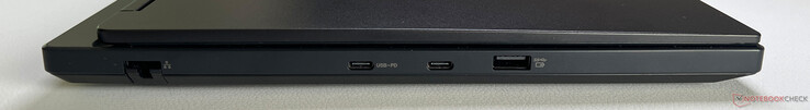 Sol: Gigabit-Ethernet, USB-C 3.2 Gen.2 (10 Gbps, DisplayPort 2.1, Power Delivery 3.0), USB-C 4.0 (40 Gbps, DisplayPort 1.4), USB-A 3.2 Gen.1 (5 Gbps, güçlendirilmiş)