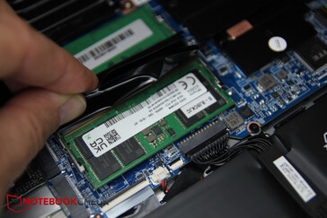 2 DDR5 RAM yuvası
