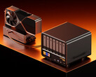 Aoostar WTR Max artık Intel Core i5 1235U ile birlikte sunuluyor. Resimde: eGPU'lu NAS.