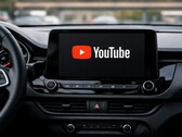 Görünüşe göre Android Auto için YouTube uygulaması kademeli olarak kullanıma sunuluyor. 