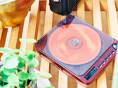 Relax Pixel Tunes, modern özellikleri şeffaf bir retro tasarımla birleştirir.