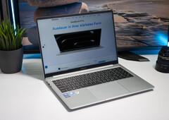 Intel Core Ultra 9 işlemci ve 99,9 Wh bataryaya sahip Geekom GeekBook M16
