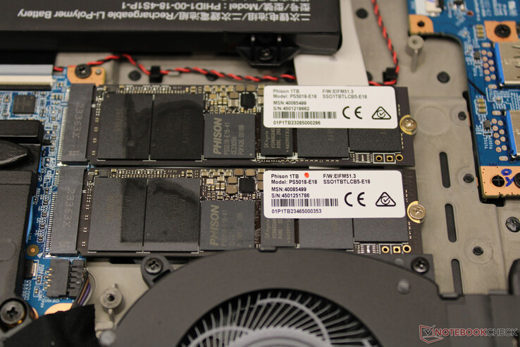 Bilgisayar iki adet PCIe 4 SSD ile birlikte gelir.