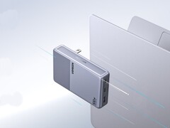 Ugreen Nexode Air 100W, düz bir tasarıma sahip olarak ABD'de satışa sunulmuştur.
