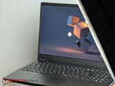 Schenker Connect 15, hafifçe örtülmüş