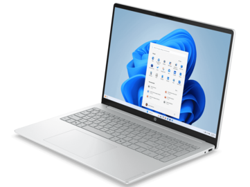 HP OmniBook 3 16'nın açılı görünümü