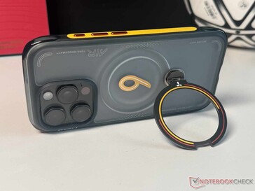 Dahili 360 derece dönebilen stand, diğer özelliklerinin yanı sıra yatay...