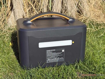 Arkada geniş LED ışık