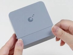 Gulikit'in yeni dock'u alüminyum bir kasaya sahip.