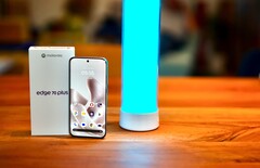 Motorola Edge 70 Plus'ın sunabileceği çok şey var, ancak eleştirilerle de karşı karşıya.