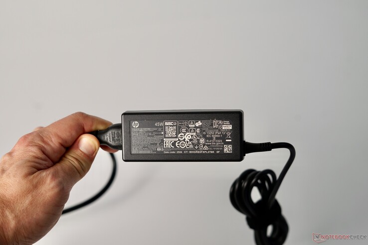 fıçı fişli 45 watt güç kaynağı ünitesi