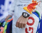 Tudor Black Bay Chrono Carbon 26 saat 200 m (660 ft) su geçirmezlik özelliğine sahiptir