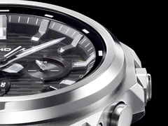 Casio G-Steel kadranın yakın çekimi