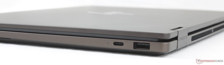 Sağ: USB-C 3.2 2. Nesil (40 Gbps), DisplayPort 2.1 ve Power Delivery 3.1 özellikli, USB-A (10 Gbps)