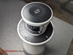 Üstten görünüm - düzen düğmesi ve mikrofonlar