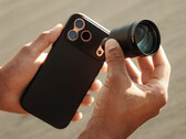 En yeni telefoto lens, iPhone 17 Pro'ya 32x zoom özelliği kazandırıyor.