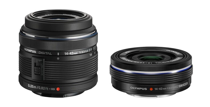 Olympus, 14 – 42 mm f/3,5 – 5,6 II (solda) modeline ek olarak, kit zoom lensinin kompakt bir EZ versiyonunu da sunuyor.