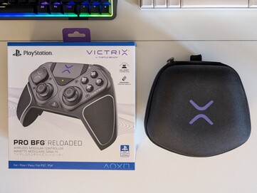 Taşıma çantasında Victrix Pro BFG Reloaded ambalajı