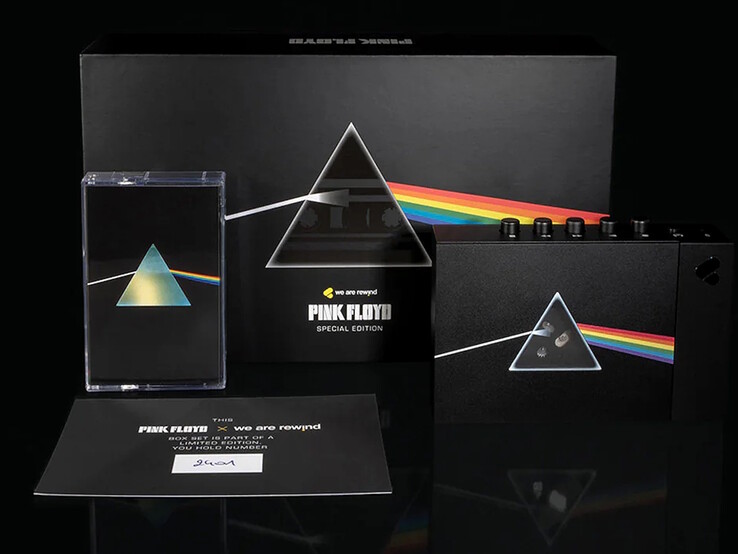We Are Rewind x Pink Floyd Koleksiyoncu Kutusu Setinin İçeriği.