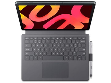 Iconia Duo D12, klavye, destek ayağı ve stylus kalem ile birlikte gelir.
