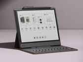 Boox Note Air6 C, kağıt benzeri E Ink ekrana sahip 10,3 inçlik renkli bir Android 16 tablettir.