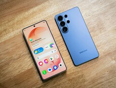 Burada gösterilen Samsung Galaxy S26 Ultra'nın halefinin daha büyük bir bataryaya sahip olması bekleniyor.