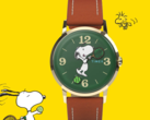 Peanuts x Timex Marlin Hand-Wound, yeşil kadranı ve tenis temalı eğlenceli ibreleriyle sunuluyor.