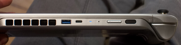 USB Tip-A, USB Tip-C (DisplayPort ve PowerDelivery ile 4.0)