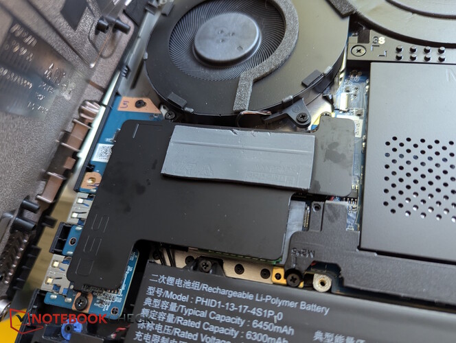 Şasiye temas pedleri ile vidalanmış XMG soğutma plakası