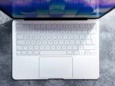 Yüksek talebe rağmen Apple MacBook Neo’nun üretimi azaltılabilir.