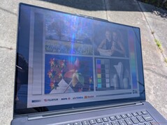 Açık havada güneş ışığı altında