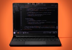 Framework Laptop 13, metal gövdeli bir Pro versiyonuna sahip.
