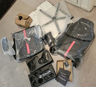 Tüm bunlar kutuda özenle paketlenmiştir.