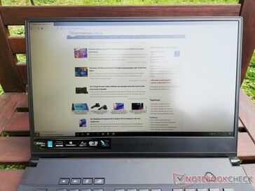 Asus Zephyrus S15 in outdoor use