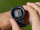 Garmin'in Approach S12 akıllı saati (resimde) 5.10 yazılım sürümünü alıyor. (Görsel kaynağı: Garmin)