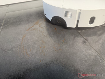 Kurutulmuş ketçap ile yapılan testte silme silindiri.