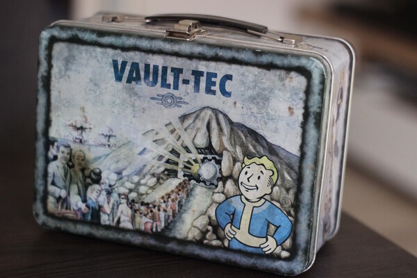 Bu Fallout 3 beslenme çantası, tıpkı Fallout 3'ün kendisi gibi biraz toz topladı