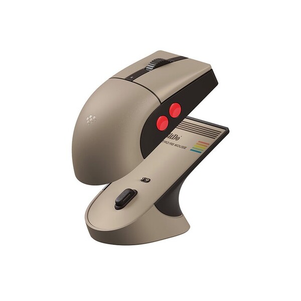 8BitDo Retro R8 Mouse C64 Sürümü, NES ve Xbox Sürümleri ile aynı fiyat etiketine sahiptir.