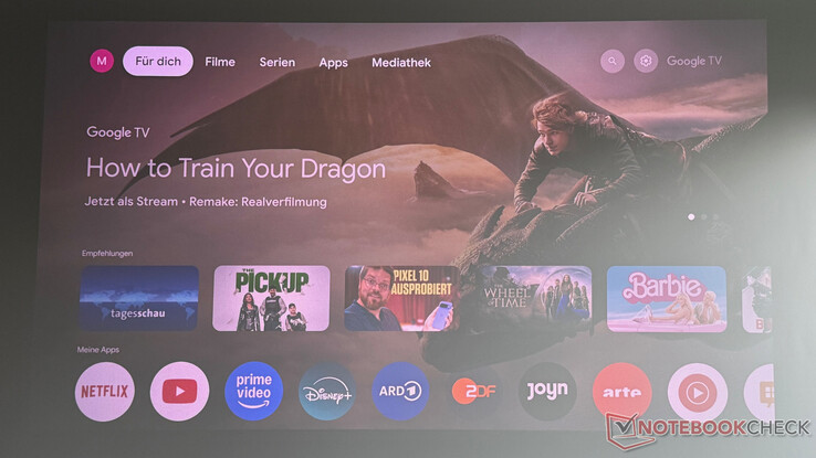 Google TV arayüzü (gün ışığında kaydedildi)