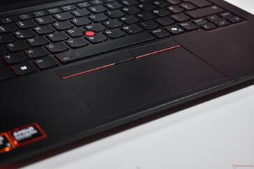 Lenovo ThinkPad E14 Gen 7: Dokunmatik Yüzey