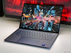 EliteBook Ultra G1i 14 iyi bir ultra taşınabilir dizüstü bilgisayar