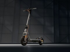 Xiaomi'nin Elektrikli Scooter'ı 6 Max (resimde) markanın küresel web sitesinde listelendi. (Resim kaynağı: Xiaomi)