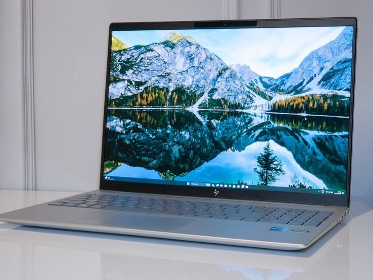 HP Pavilion Plus 16 (2023) incelemede